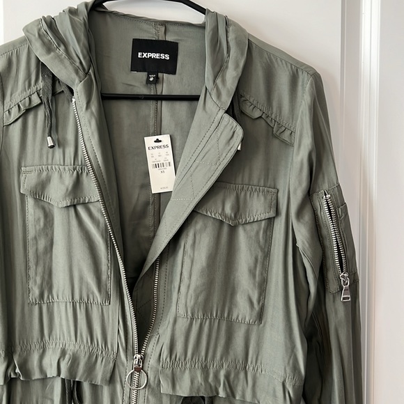 Express Utility Jacket - Picture 2 of 4
